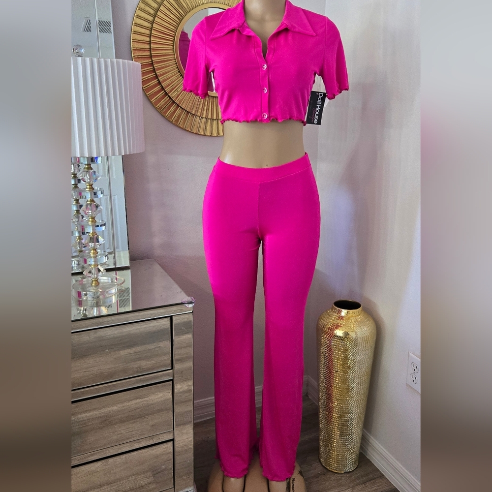 NEW! Women's PINK Two Piece Stretchy Pant Set - M & L